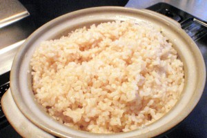 あなたの好みはどんな玄米？鍋一つで思うがままに炊こう！【びっくり炊き】